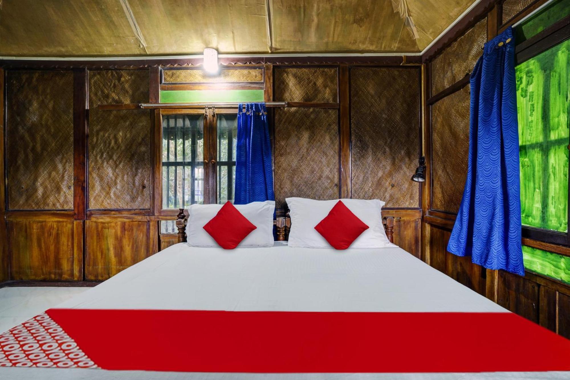 Oyo Flagship Meadow View Inn Thekkady Dış mekan fotoğraf